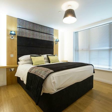 Zinn Apartments - City Centre Абърдийн Екстериор снимка