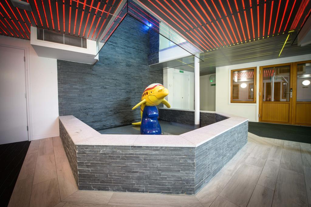 Zinn Apartments - City Centre Абърдийн Екстериор снимка