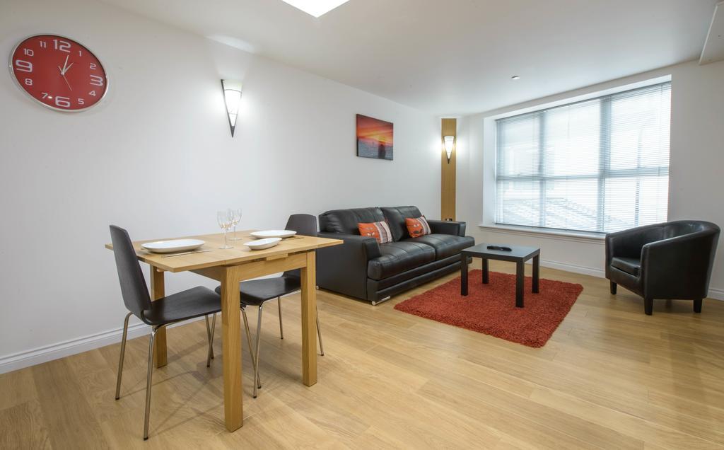 Zinn Apartments - City Centre Абърдийн Екстериор снимка