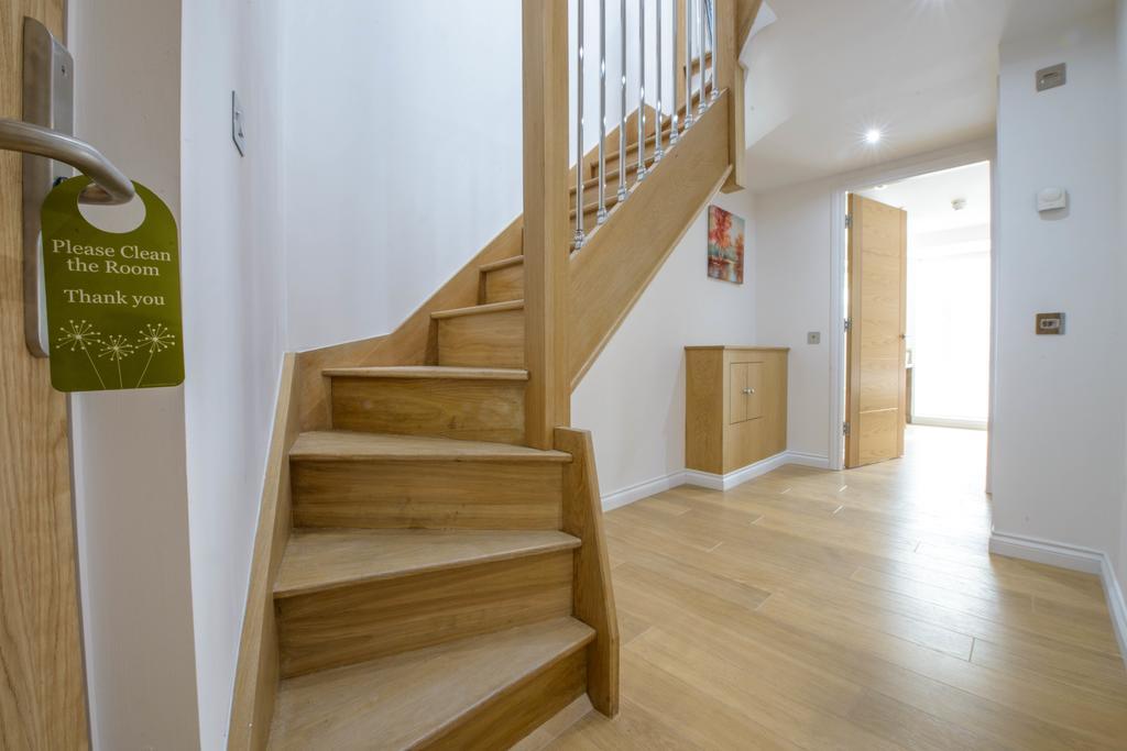 Zinn Apartments - City Centre Абърдийн Екстериор снимка