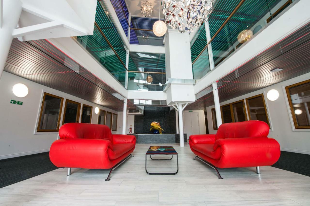 Zinn Apartments - City Centre Абърдийн Екстериор снимка